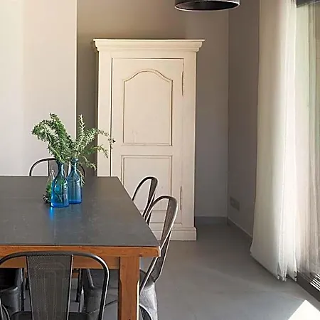 I Levri Ξενοδοχείο με διαμερίσματα 4*